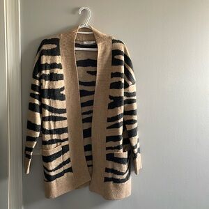 Beautiful Ricki's cardigan